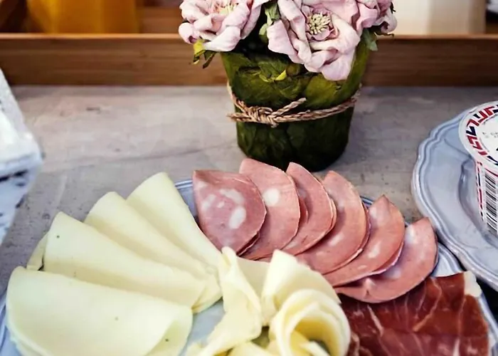 ベッド・アンド・ブレックファスト Igea 50 3*