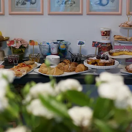 Igea 50 Bed & Breakfast 3*